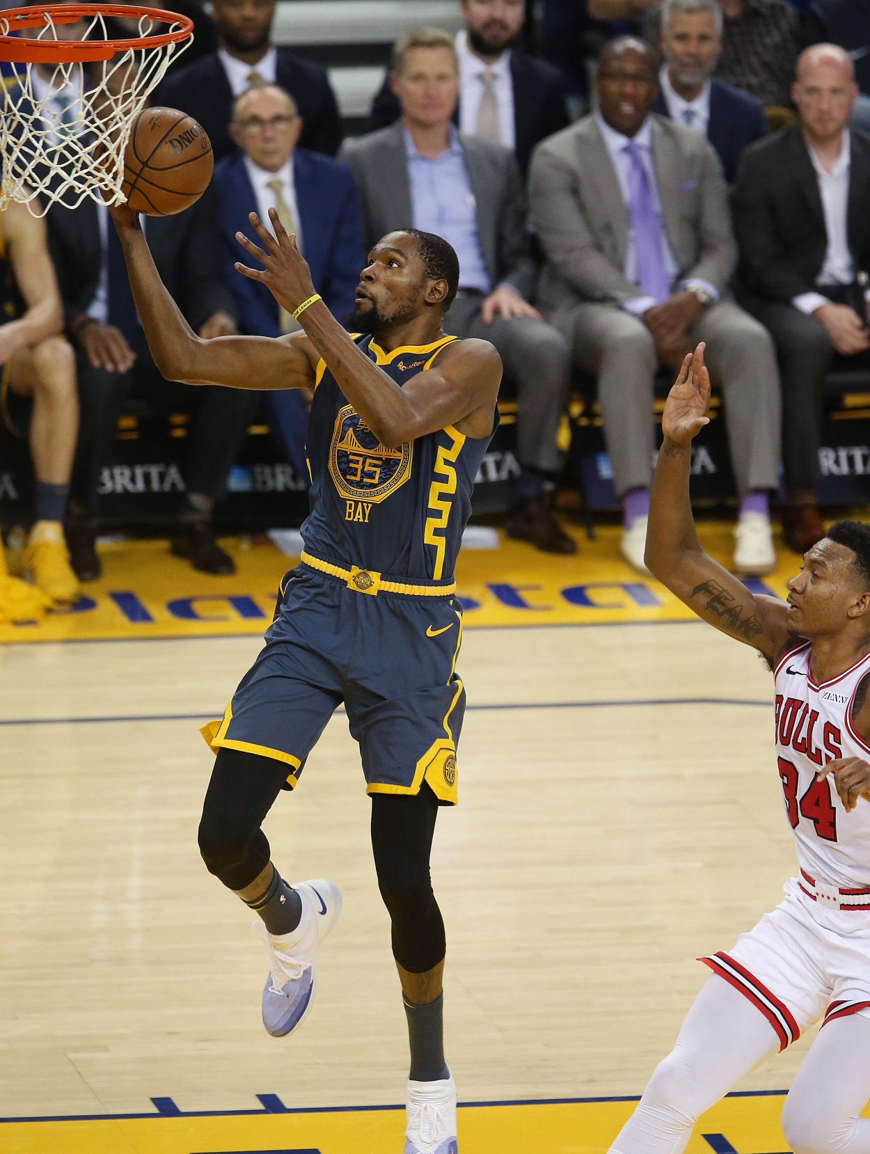 Golden State Warriors 146, Chicago Bulls 109
